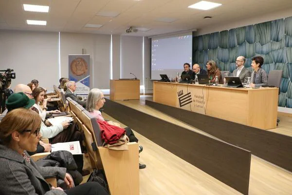 Acto inaugural del congreso internacional ‘Urraca, regina et imperatrix Hispaniae' en la Facultad de Filosofía y Letras (1)