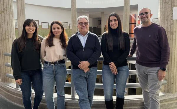 María Rubín García, Lorena Botella Juan, Vicente Martín Sánchez, Laura Álvarez Álvarez y Antonio José Molina