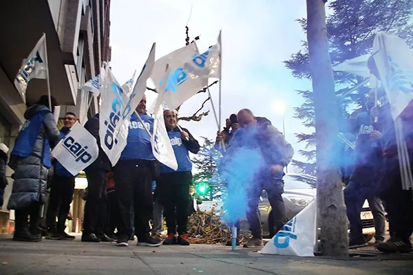 PROTESTA EN LEON EXIGIENDO SOLUCION PARA MUFACE