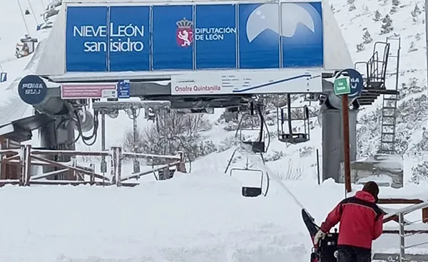 Nieve Estación San Isidro