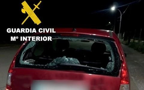 VEHICULO PRODUCTO DEL ATENTADO CON VIOLENCIA