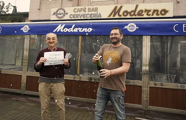 BAR MODERNO