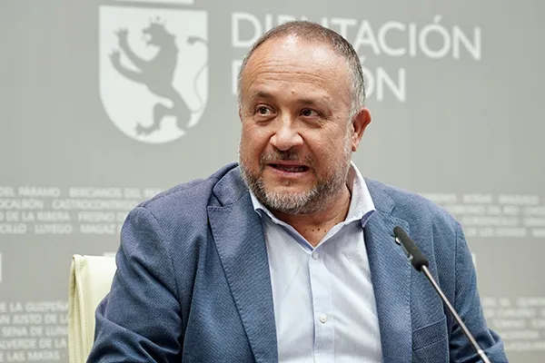 GERARDO ALVAREZ COUREL