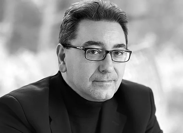 LUIS AGIUS