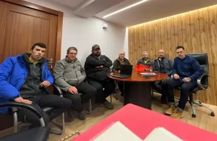 ENCUENTRO AYUNTAMIENTO DE BOCA DE HUERGANO Y LA DELEGACION TERRITORIAL DE LA JUNTA