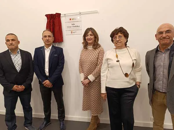 CESAR ORDOÑEZ 17 AÑOS AL FRENTE DE CULTURA EN LA ULE