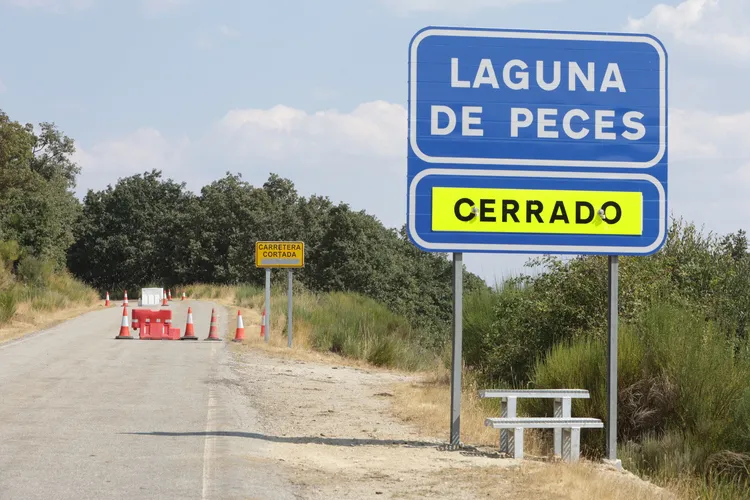 CARRETERA CORTADA