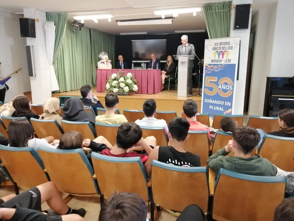 637E5742-FC38-4491-8B25-A825EFDE9FE4