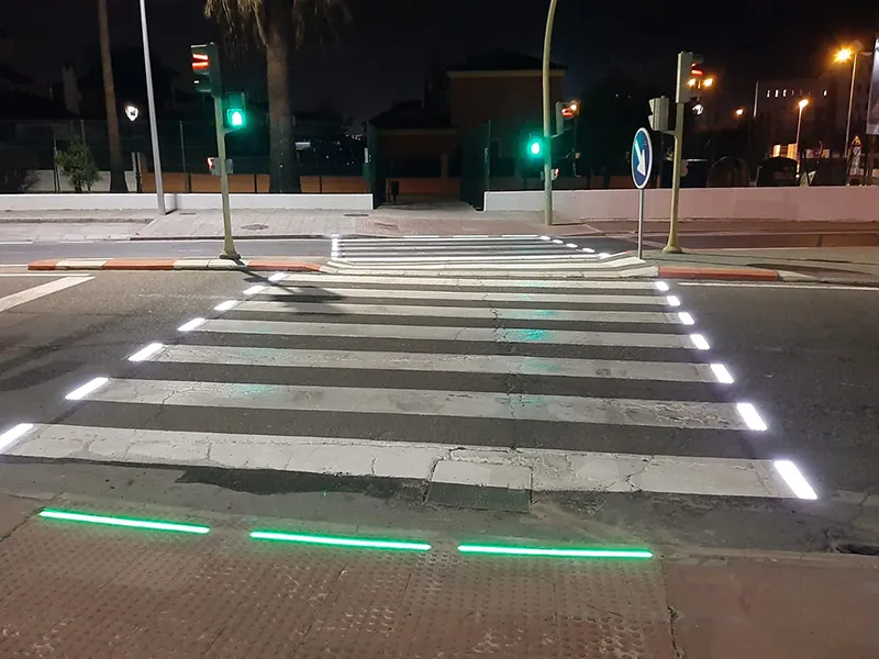 paso-peatones-iluminado