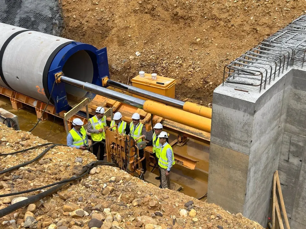 Visita a las obras de ampliación del Polígono de Villadangos - JCYL