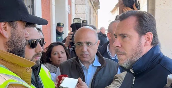 OSCAR PUENTE Y LOS AGRICULTORES