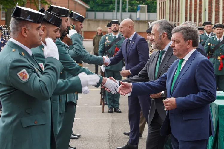 ACTO DE CELEBRACIÓN DEL 181 ANIVERSARIO DE LA FUNDACION DE LA GUARDIA CIVIL