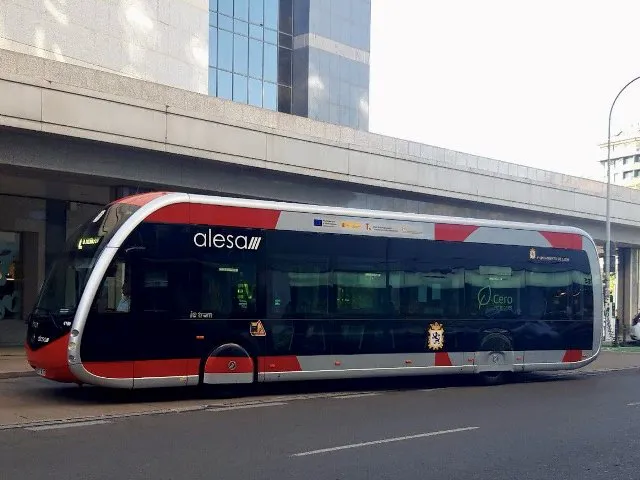 AUTOBUS URBANO DE LEON