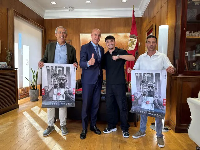 PRESENTACION DE LA VELADA DE BOXEO