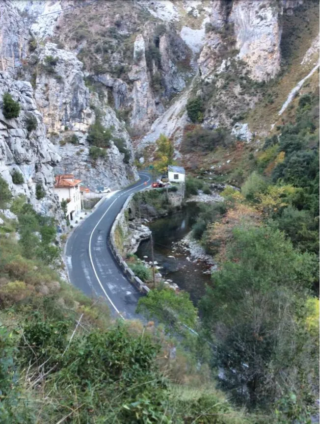 CARRETERA N-621