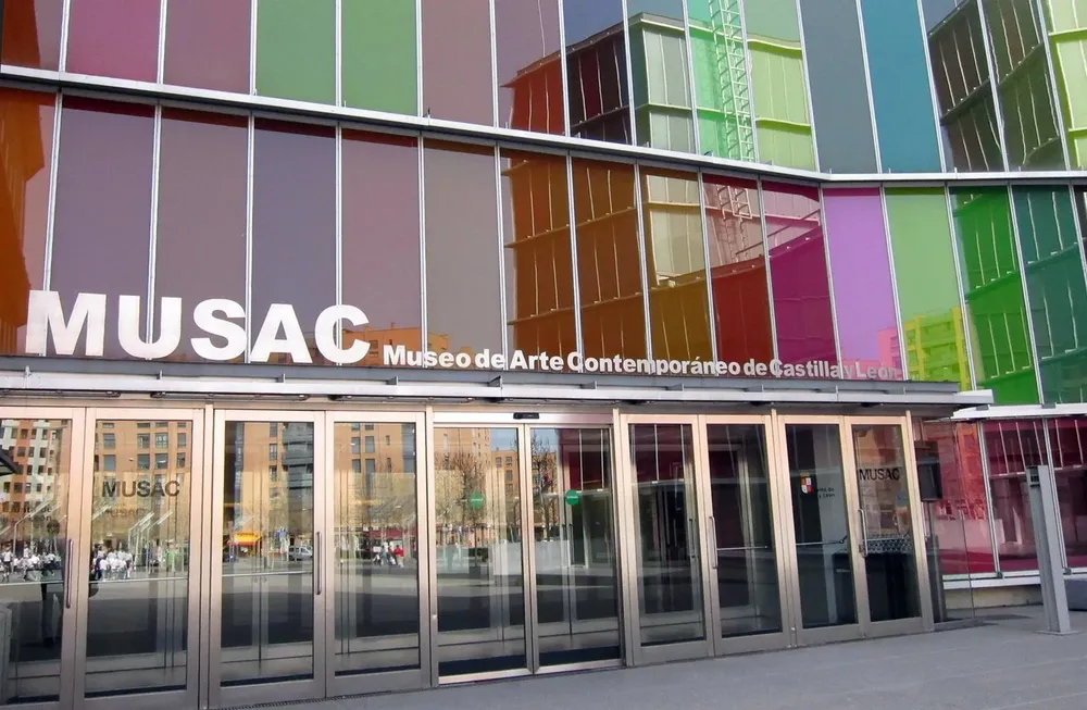 MUSAC