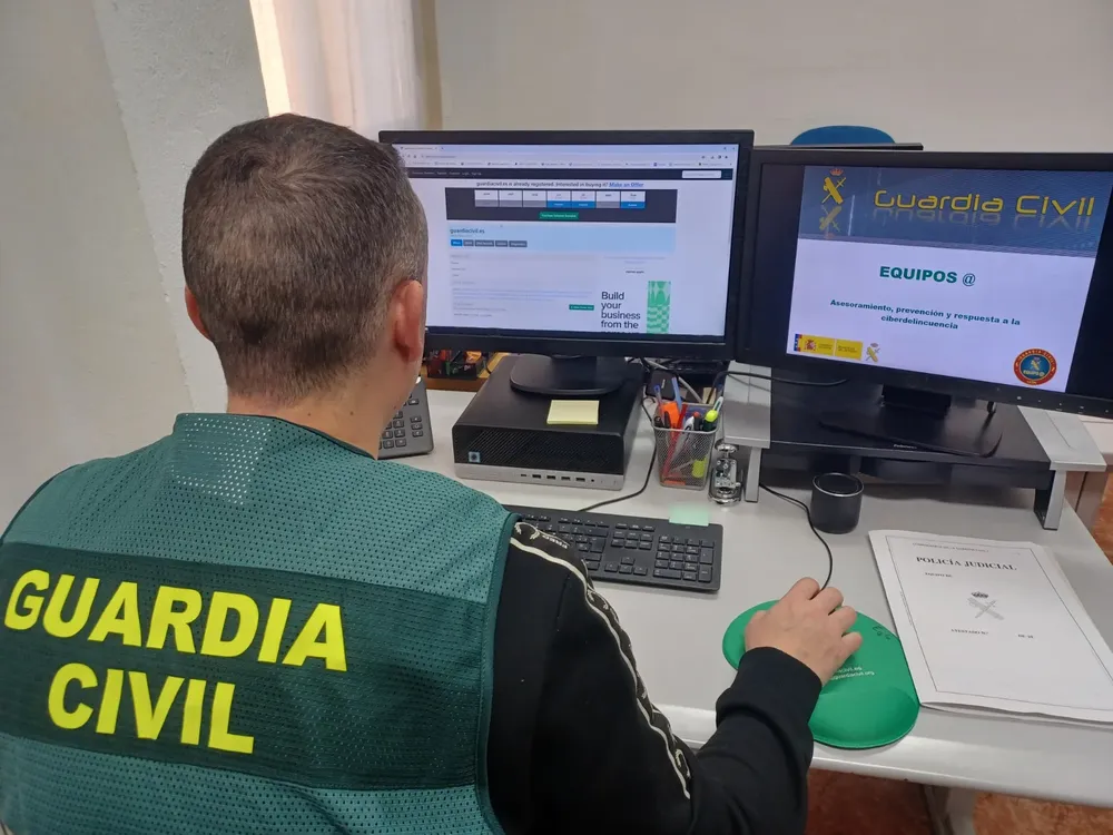 GUARDIA CIVIL
