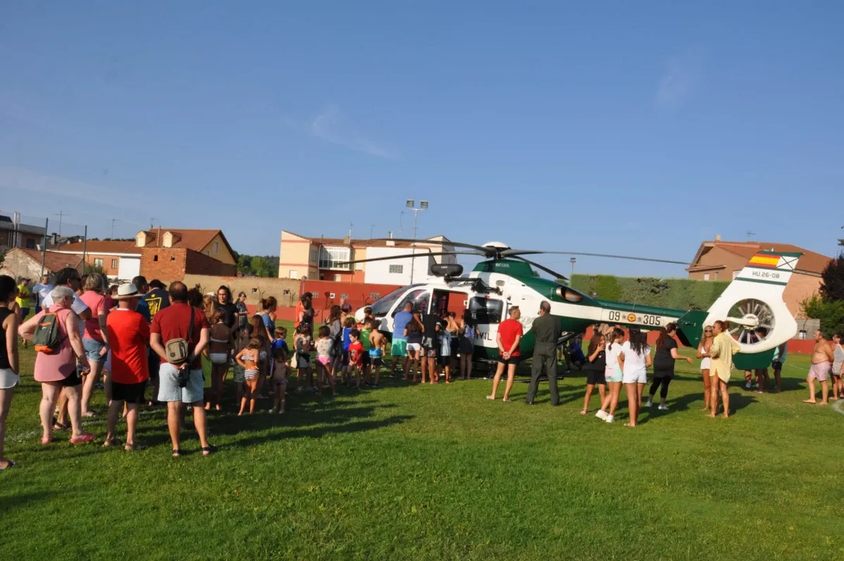 HOMENAJE EN CASA LEON