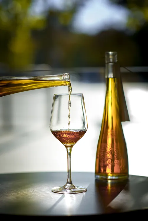 VINOS ALBERTO DORADO