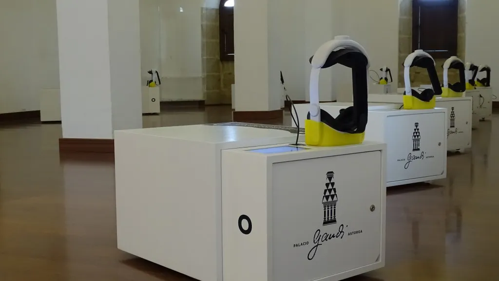 REALIDAD VIRTUAL EN EL PALACIO GAUDI DE ASTORGA