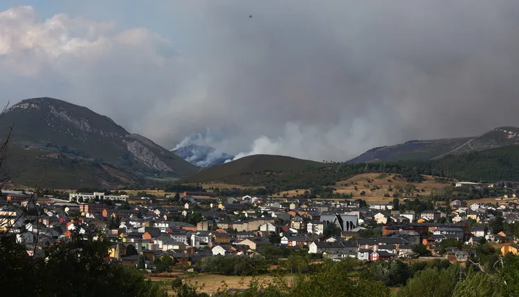 INCENDIO DE ANLLARES