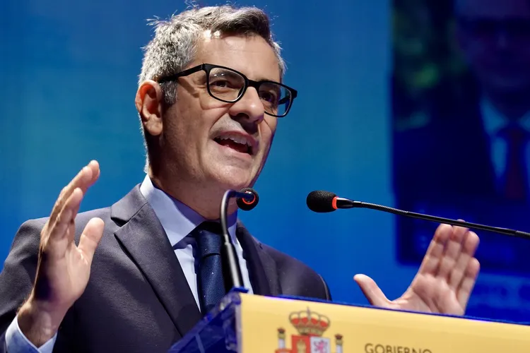 BOLAÑOS MINISTRO DE LA PRESIDENCIA