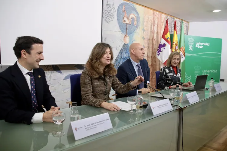 PRESENTACION DEL CENTRO EUROPE DIRECT LEON DE LA ULE