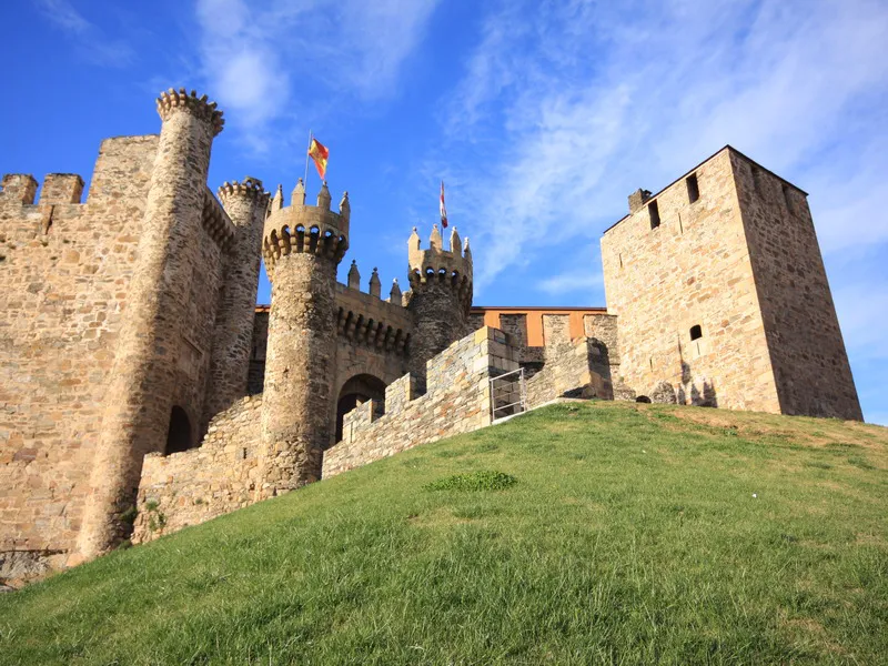 CASTILLO DE PONFERRADA