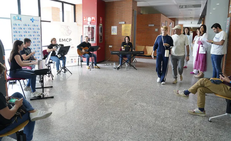 MUSICA PARA LA SALUD EN EL HOSPITAL DEL BIERZO