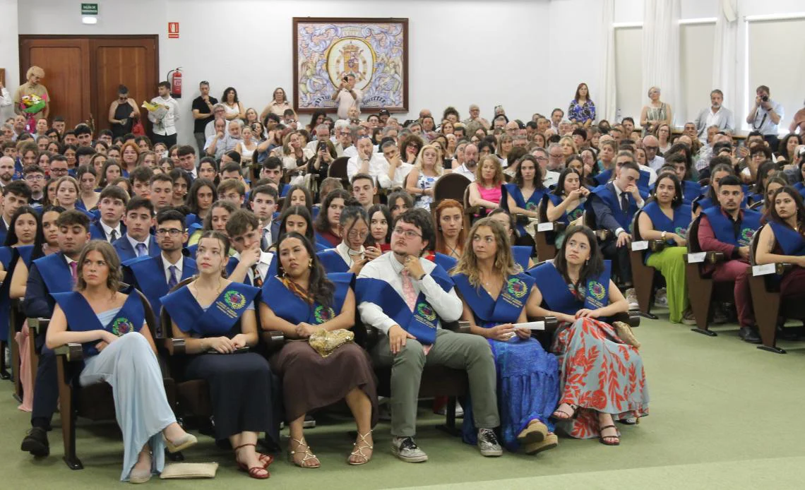 GRADUADOS EN CIENCIAS BIOLOGICAS Y AMBIENTALES DE LA ULE 2026
