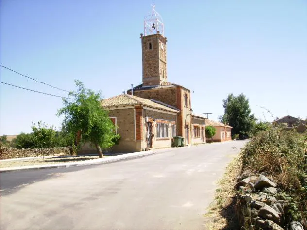ESCUELAS DE VALDESPINO DE SOMOZA