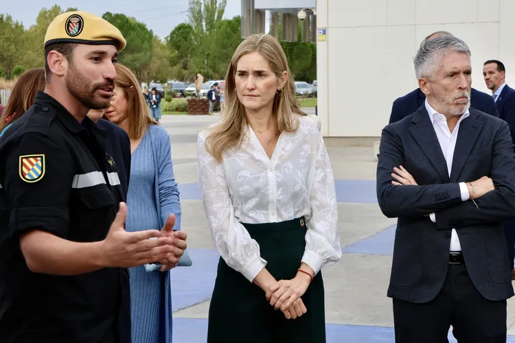 SARA AAGESEN Y MARLASKA