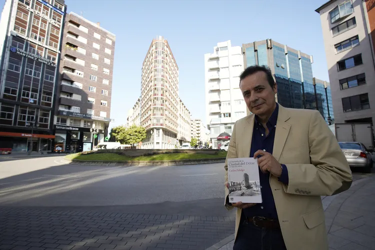 EL PERIODISTA BERCIANO CARLOS FIDALGO