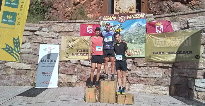 PODIUM MASCULINO VALDECESAR