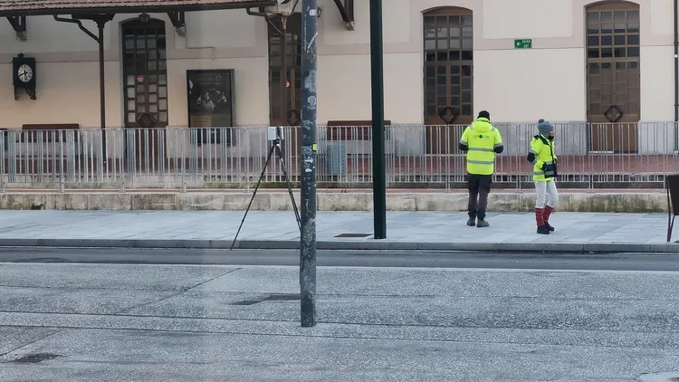 MEDICIONES PARA SOTERRAR LAS VIAS DEL TREN