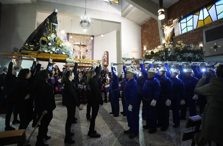 HERMANDAD DEL CRISTO DE LOS MINEROS DE CABOALLES DE ABAJO