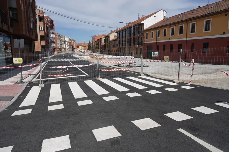 zona reurbanizada en el entorno de la plaza del Espolón de León