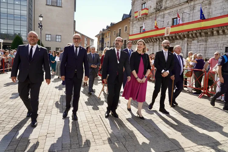 CELEBRACION DEL DIA DE LA ENCIANA Y DEL LXVII ANIVERSARIO DEL DIA DEL BIERZO