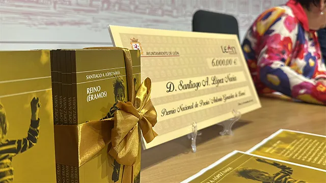 Gonzalez-de-lama-premio-poesia-13226