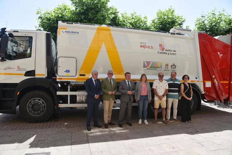 NUEVO CAMION PARA LA MANCOMUNIDAD SAHAGUN-VILLADA