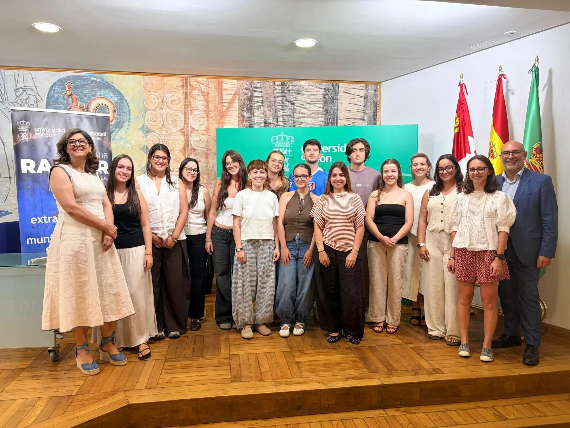 PRESENTACION BECAS RALBAR - ULE