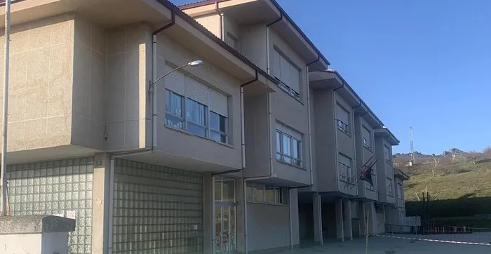 COLEGIO VALLES BOÑAR