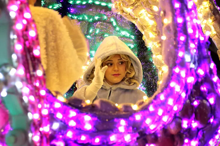 LA CABALGAZA DE LEON