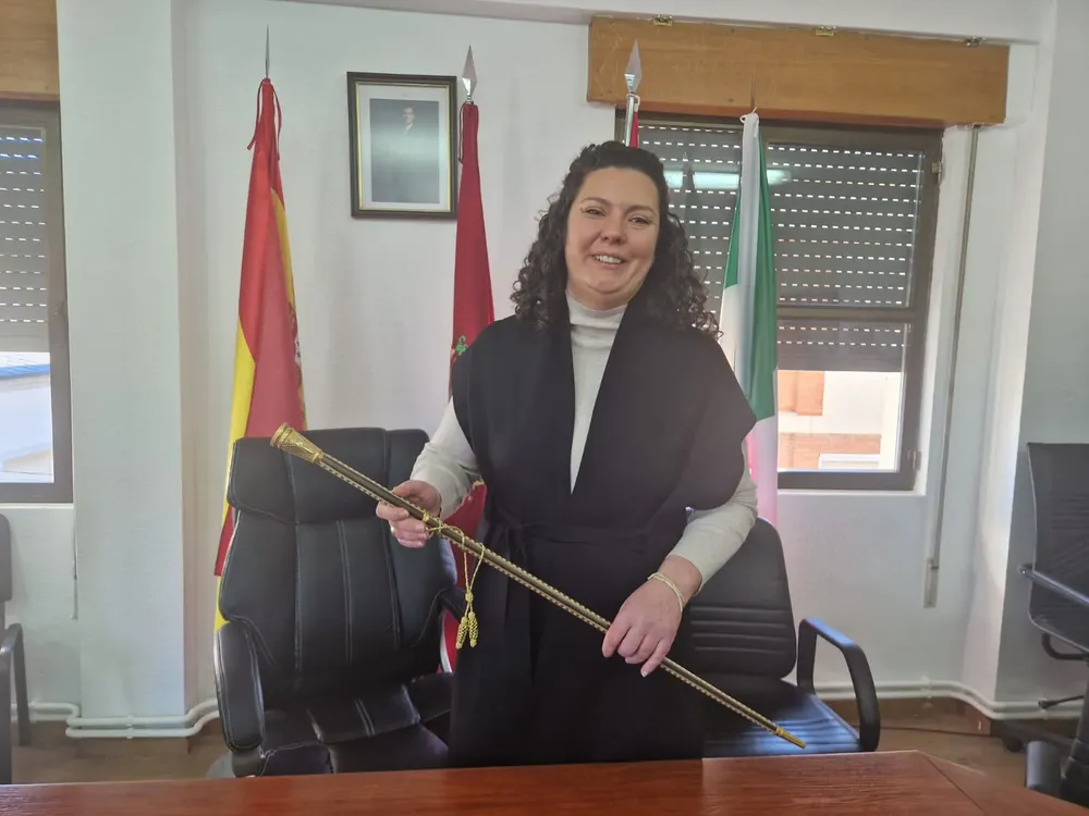 IRENE GONZALEZ ALCALDESA DE CACABELOS