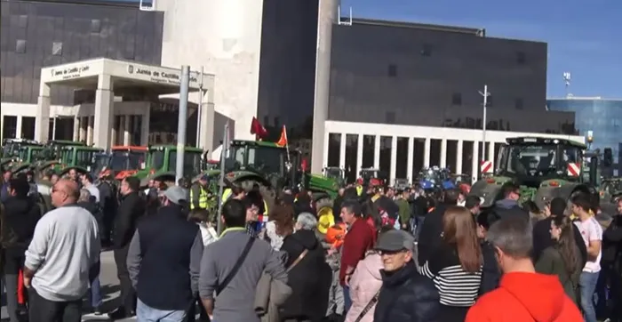 PROTESTAS DE LOS AGRICULTORES EN LEON