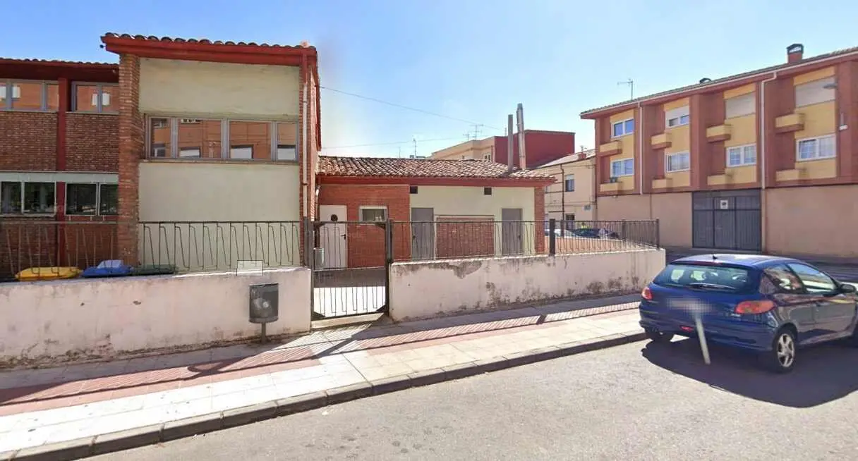 COLEGIO TREPALIO EN SAN ANDRES DEL RABANEDO