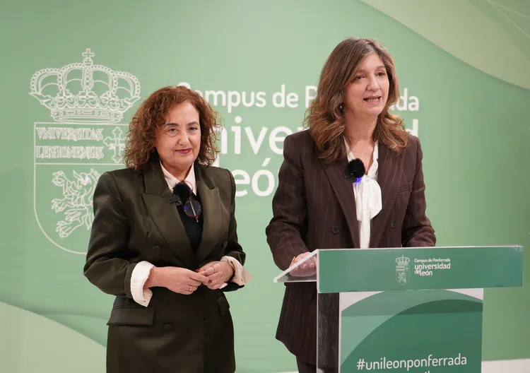RECTORA DE LA ULE ACOMPAÑADA DE LA VICERRECTORA DEL CAMPUS DE PONFERRADA