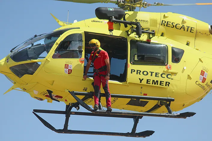 HELICOPTERO DEL GRUPO DE RESCATE