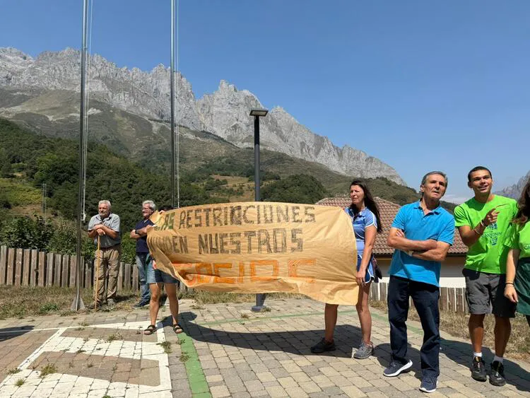 VECINOS DEL VALLE DE VALDEON DENUNCIAN LAS ABUSIVAS RESTRICCIONES DE LA JUNTA