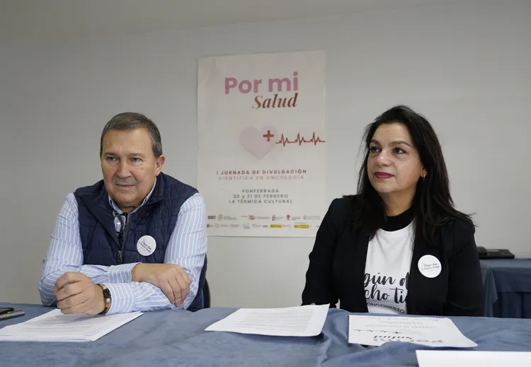 PRESENTACION DE LAS I JORNADAS DE DIVULGACION CIENTIFICA EN ONCOLOGIA